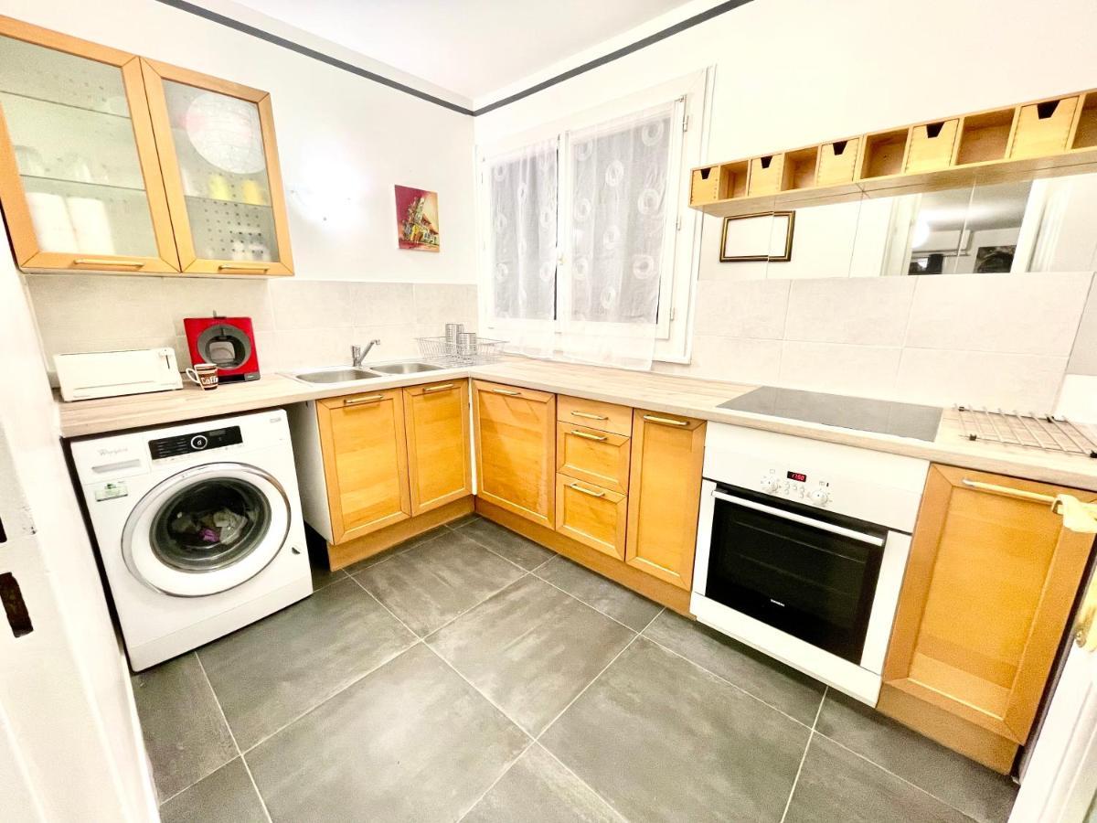 Chambre Privee En Colocation Dans Un Appartement Au Centre De Rillieux La Pape Kültér fotó
