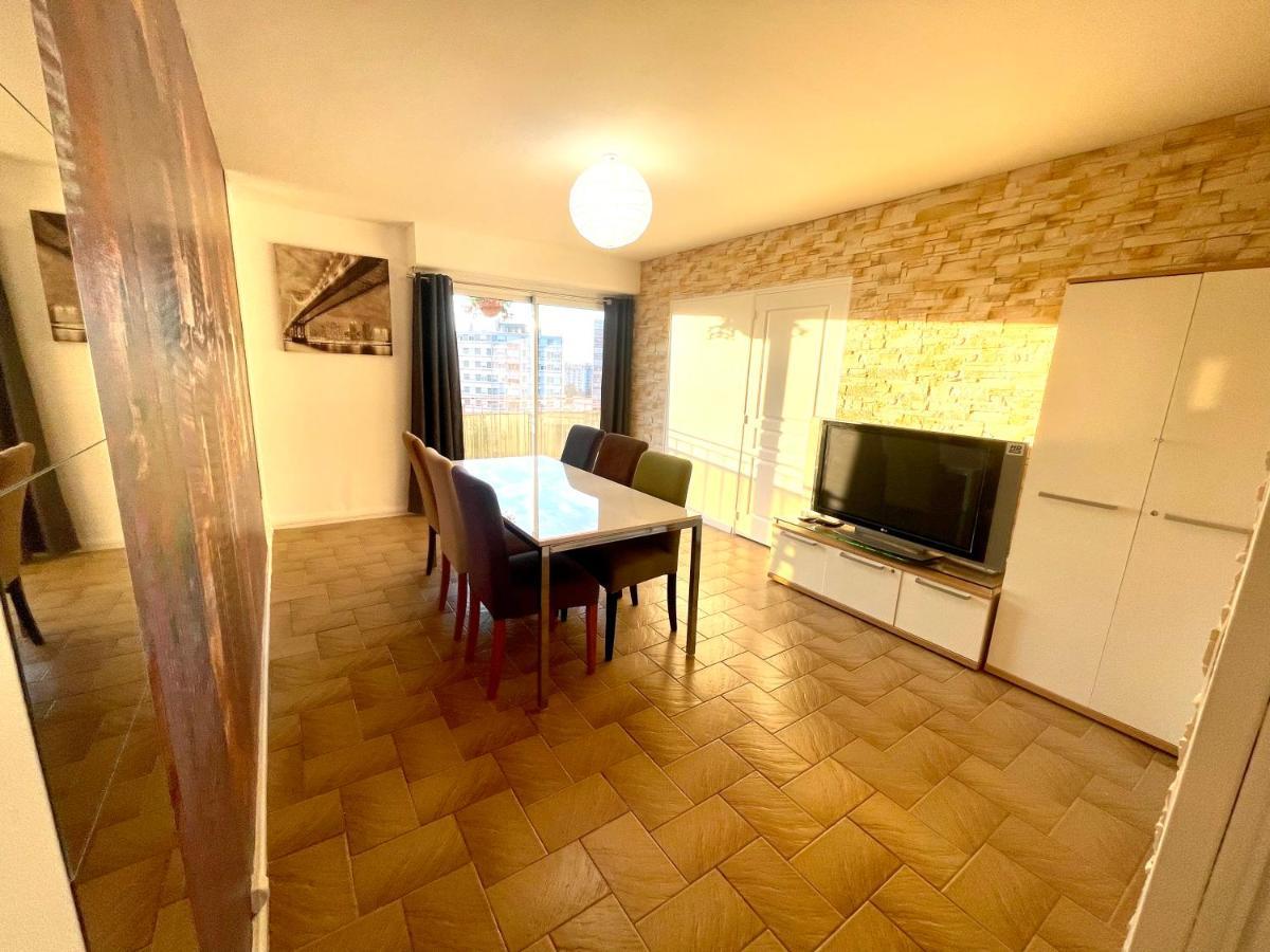 Chambre Privee En Colocation Dans Un Appartement Au Centre De Rillieux La Pape Kültér fotó